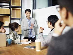 9 reasons hire facilitator group meeting